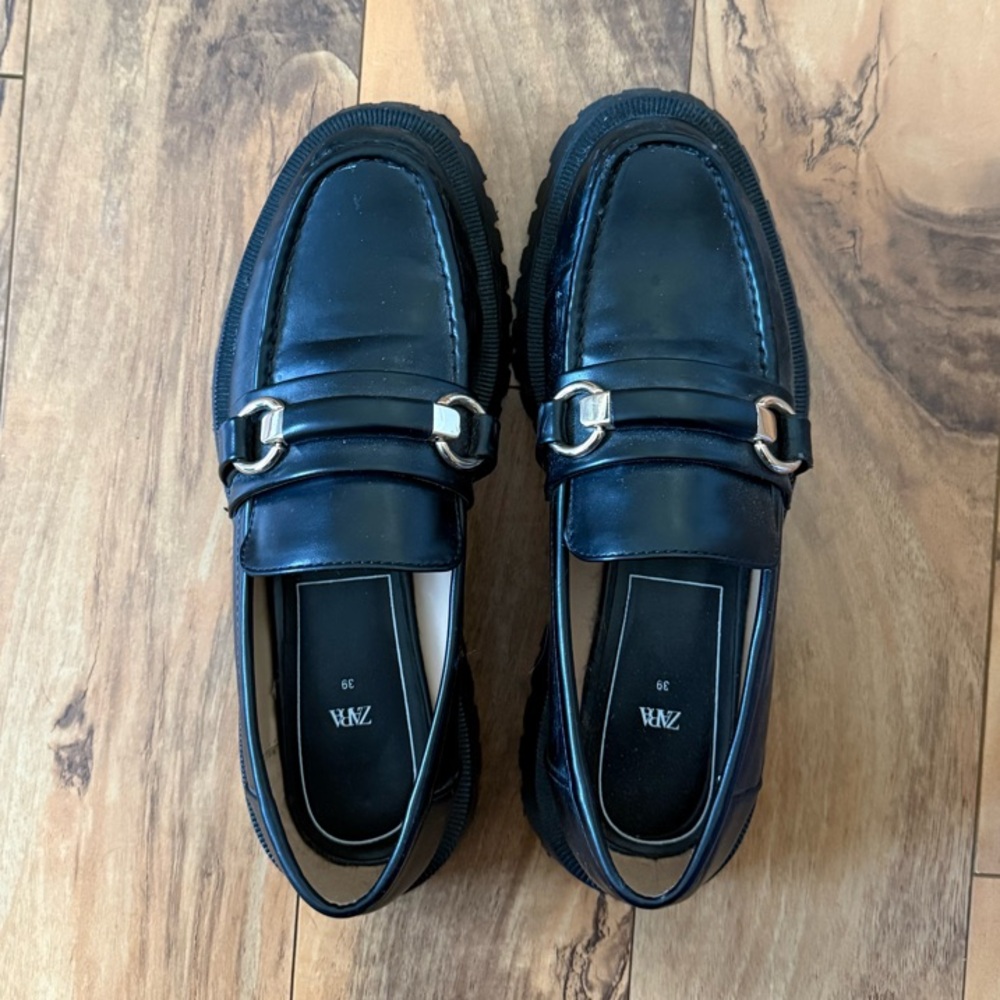 Zara Black Loafers women’s